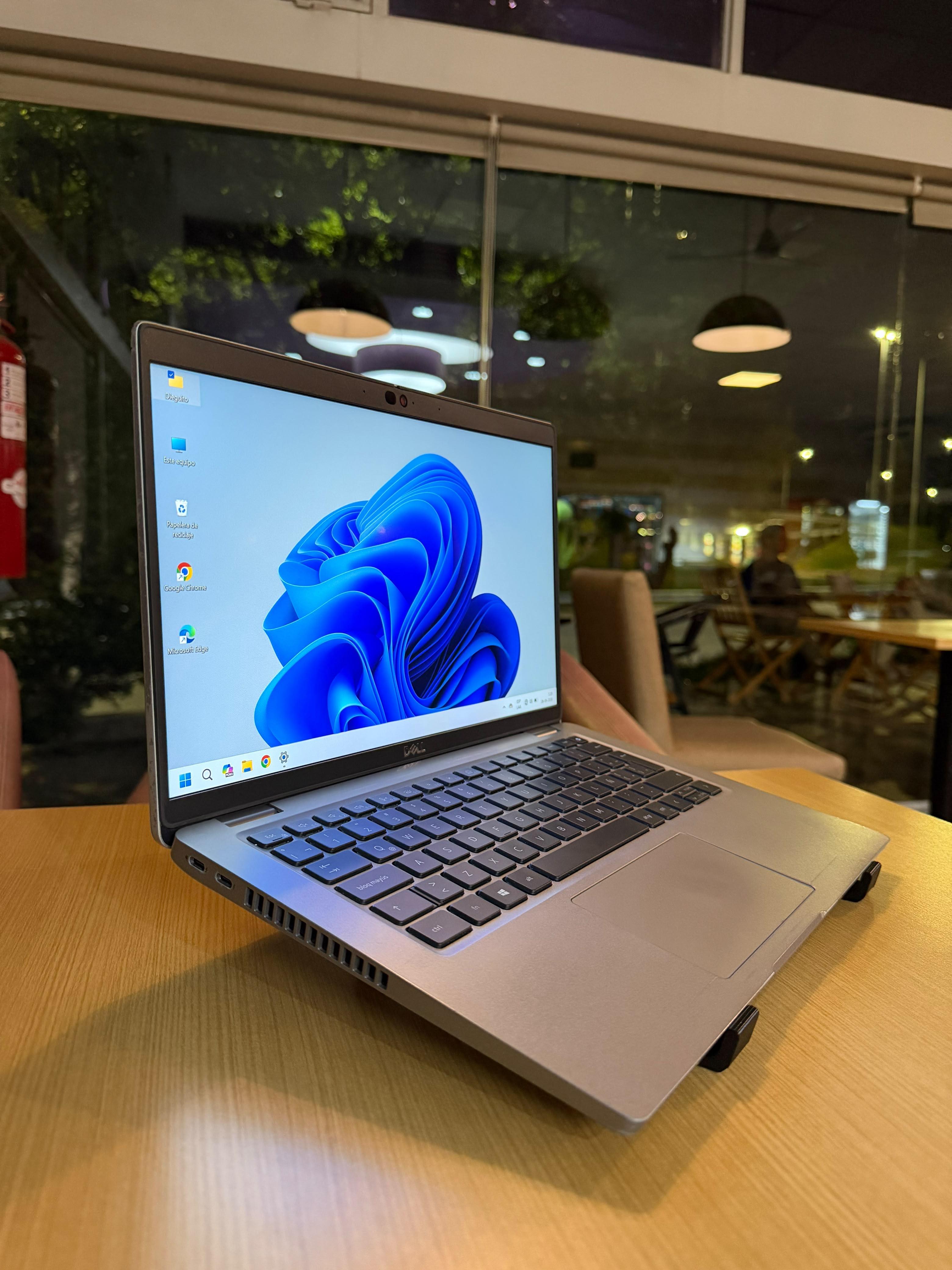 Dell Latitude 5420 — imagen 1 de 3